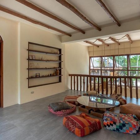 Vedya Boutique Hostel Хенерал Луна Екстериор снимка